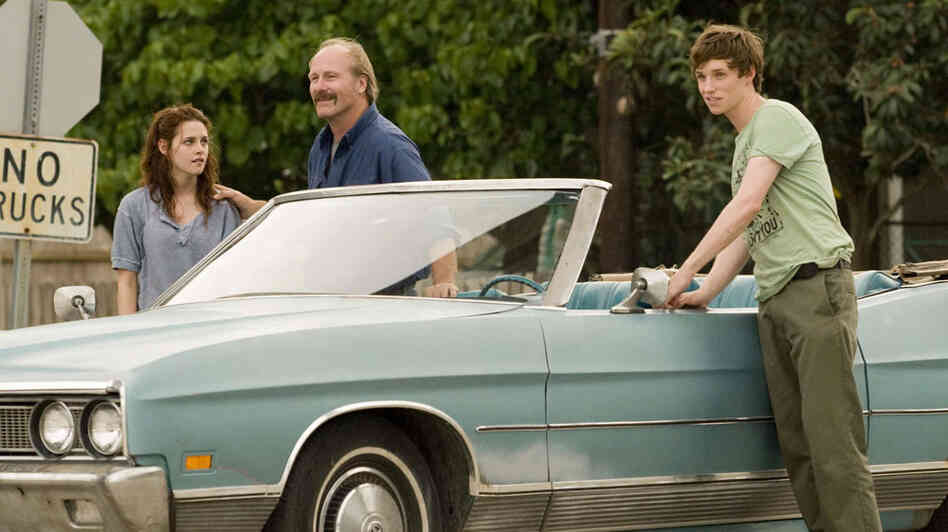 Kristen Stewart, William Hurt, Eddie Redmayne Kristen Stewart, William Hurt, Eddie Redmayne